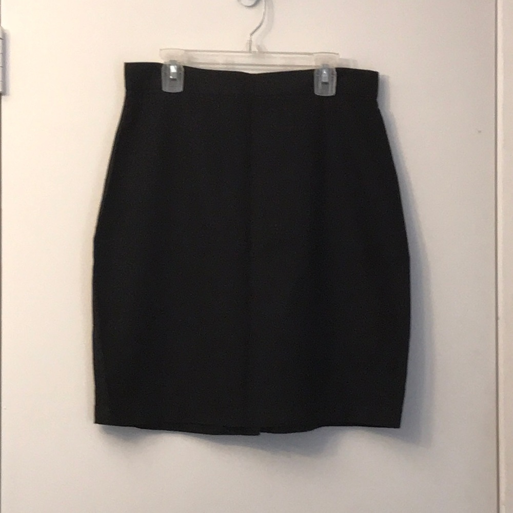 Black skirt